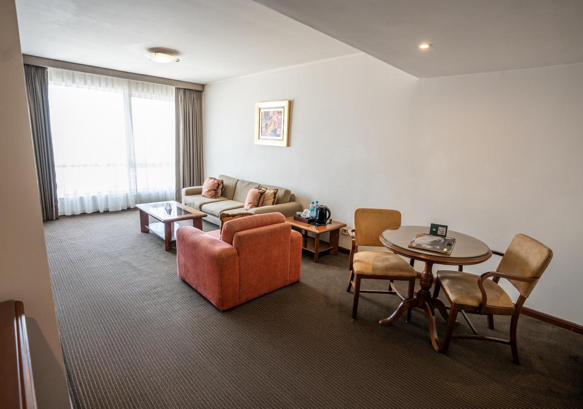 Bth Golf Hotel